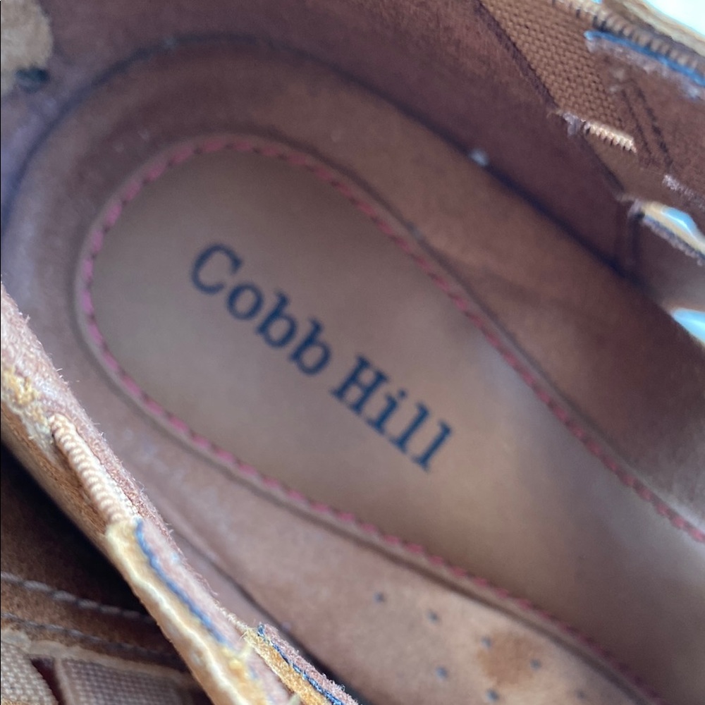 Cobb Hill Tan Mules & Clogs with Intricate Design - Picture 6 of 7